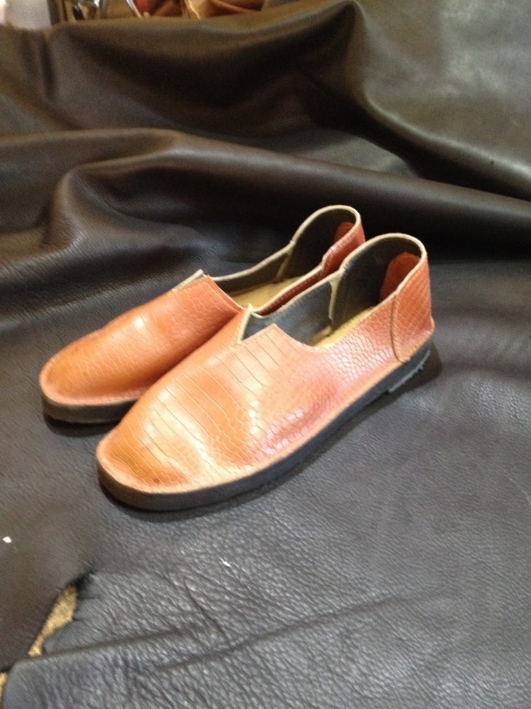 Petal shoe plain $125